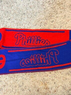 Vintage Philadelphia Phillies Scarf MLB Baseball Red Blue Winter Forever Schmidt